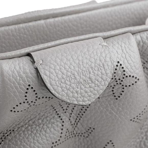 Louis Vuitton Shoulder Bag Gray Perforation Mahina Leather Trimming - Picture 7 of 9